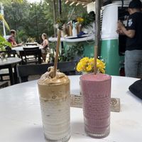 Café Espuma & Forest Fuits Smootie   at Liefs in Tulum