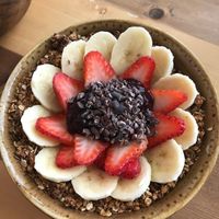 Peanut butter banana oat bowl at Projeto Acai in Dubai