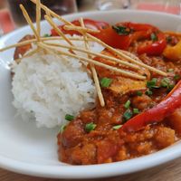 Maafe de pois-chiches at Prana Restaurant in Lyon