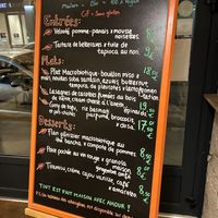 Il y a des bons choix  at Prana Restaurant in Lyon