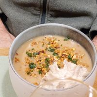 Velouté pomme-panais avec mousse noisettes at Prana Restaurant in Lyon