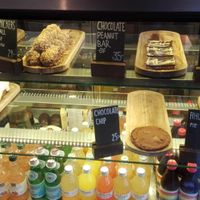 Nice assortment of goodies and drinks at Farm2Table - Davidshall in Malmo