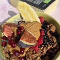 Acaí Bowl 😍🫐  at Farm2Table - Davidshall in Malmo