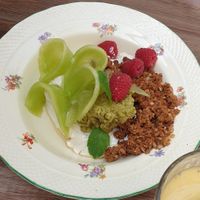 Yoghurt Bowl at Farm2Table - Davidshall in Malmo