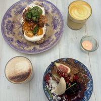 kimchi toast& açaí bowl  at Farm2Table - Davidshall in Malmo