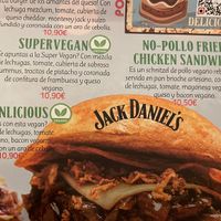 Three vegan menu options   at Burger & Taco in Mallorca