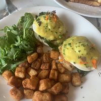 Vegan eggs Benedict  at Evviva in Toronto