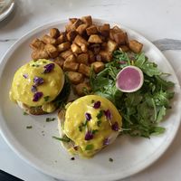 Vegan Florentine Eggs Benedict   at Evviva in Toronto