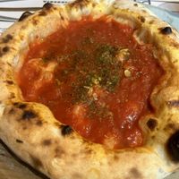 Pizza marinara  at Pepe Bianco in Salo