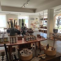 Zero waste shop at Nullo in Salo