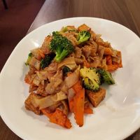 Pad Se Ew w/o Egg at Chada Thai in Norman