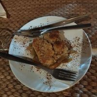 Crumble de maçã at Shanti in Braga