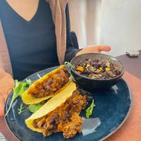 Tacos con chili + riso venere con verdure at Il Pangolino in Casale Monferrato