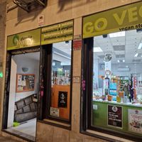 The entrance at Planeta Vegano in Madrid