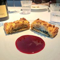 Vegan soy meat pie with the perfect crust at FARO in Tokyo