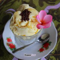Vegan mango/passion fruit Ice cream at Buddha Cafe in Samosir