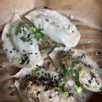 Brambory s petrzelkou a black bean s tofu at Dim Sum Spot - Letná in Prague