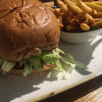 Vegan cheeseburger at Le Burger in Wiener Neustadt