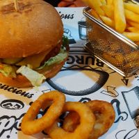 Vegatarian Classico burger at Good Vibes in Gran Canaria