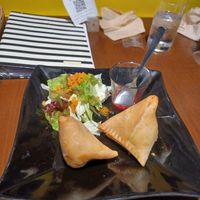 VEGAN samosas!! at Ponte Rosso in Nara