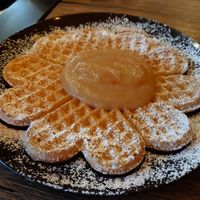 Waffel mit Apfelmus at 401 - Waffeln & Co in Jena