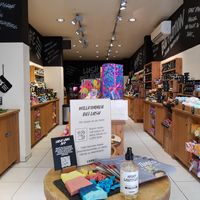 Interior at LUSH in Biel