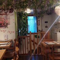 Interior at Cantine De Lotus in Paris