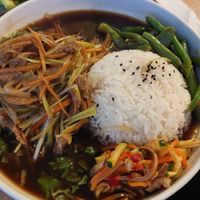 Vegan chicken at Cantine De Lotus in Paris