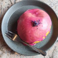 the beautiful vegan doughnut at Slodko i Czule in Krakow