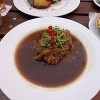 Zwiebelrostbraten & Schnitzel im schönen Steingarten   at Köhlerstüble in Stuttgart