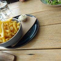 Chips with vegan aioli at Forrest Brewing Company in Forrest