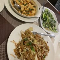Chilli tofu, Chinese cabbage in garlic, vegetable noodles   at All About Noodles in Lisbon