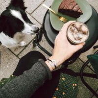 Chocolate cake and filter tonic at Storm in a Coffee Pot in Munich