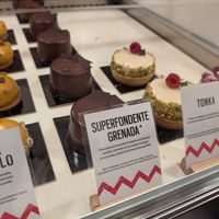 vegan chocolate cake at Pavé in Milan