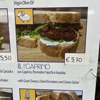 L’Caprino ingredients   at I'Tosto in Florence