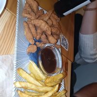 Lagrimitas de pollo at La Vegana Taperia in Malaga