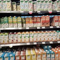 plant based drinks at denn's Biomarkt in Aachen