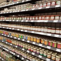 spreads at denn's Biomarkt in Aachen