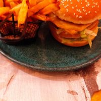 Double burger at Vegorilla in Montpellier