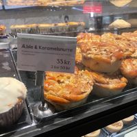 Vegan apple and caramel pastry  at CPH - Espresso House - T2 in Kastrup