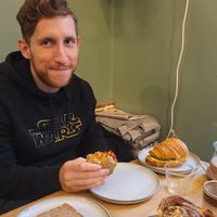 happy boyfriend 😄 at Szklarnia in Krakow