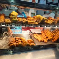 Items available at You Tiao Soya Bean 炸油条豆酱 in Northeast Singapore