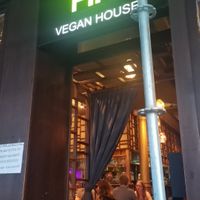  at An Vegan House - Lange Reihe in Hamburg