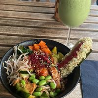 Detox Smoothie und Regenerationsbowl   at An Vegan House - Lange Reihe in Hamburg