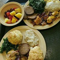 Plenty of vegan options on food bar at Good Foods Market and Cafe in Lexington