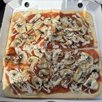 Vegan pizza funghi .  at Rustica - Pizza Al Tagglio in Lisbon