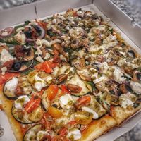 Pizza mix ---- with a Royal, Regina and Vegan Classic at Rustica - Pizza Al Tagglio in Lisbon