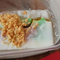 Vegan dessert at De Vegetarische Toko in The Hague