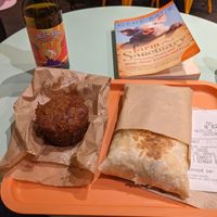 Lyonnaise tacos and carrot cake at Gustavo in Grenoble