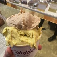 Gelato 🇮🇹  #Veganuary at Gelato Libre in Milan
